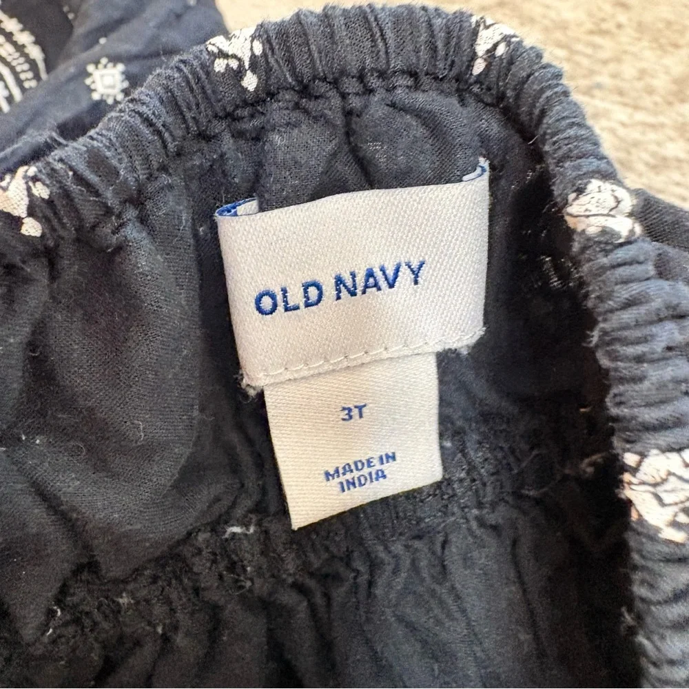 Old Navy Dark Navy and White Elephant Patterned Dress